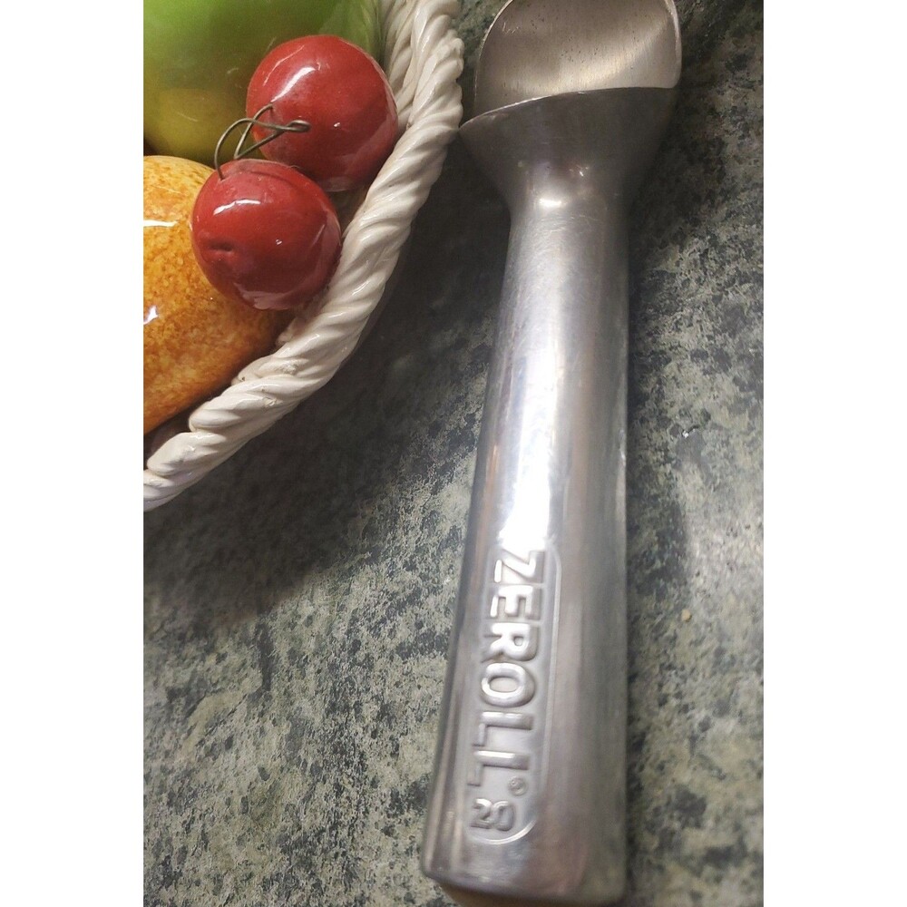 Zeroll 1020 Ice Cream scoop Stainless Steel - Picture 8 of 12